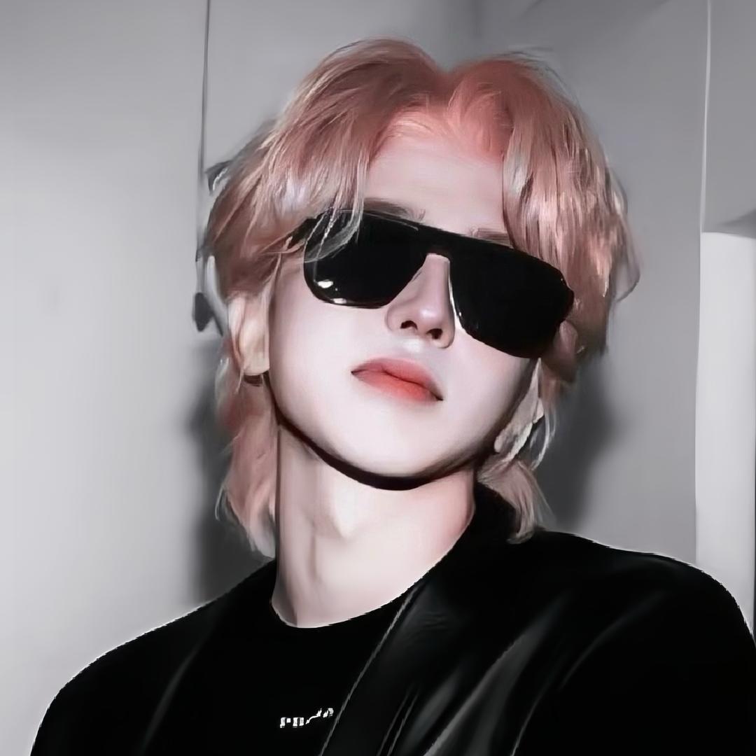 𝑨𝒖𝒈𝒖𝒔𝒕𝑳𝒊𝒐𝒏