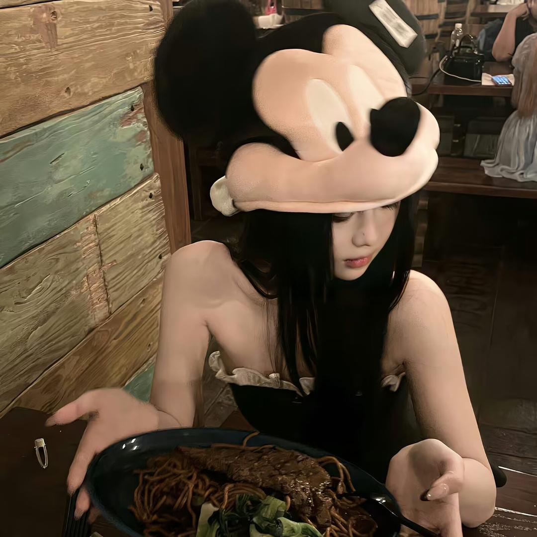 -发财小蛋糕🧁