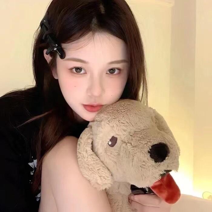 小依睡不醒