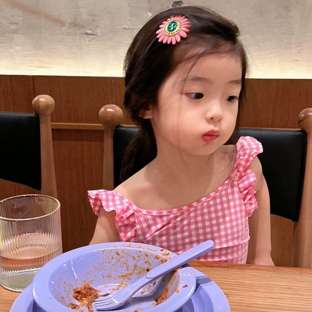 美女的短裙