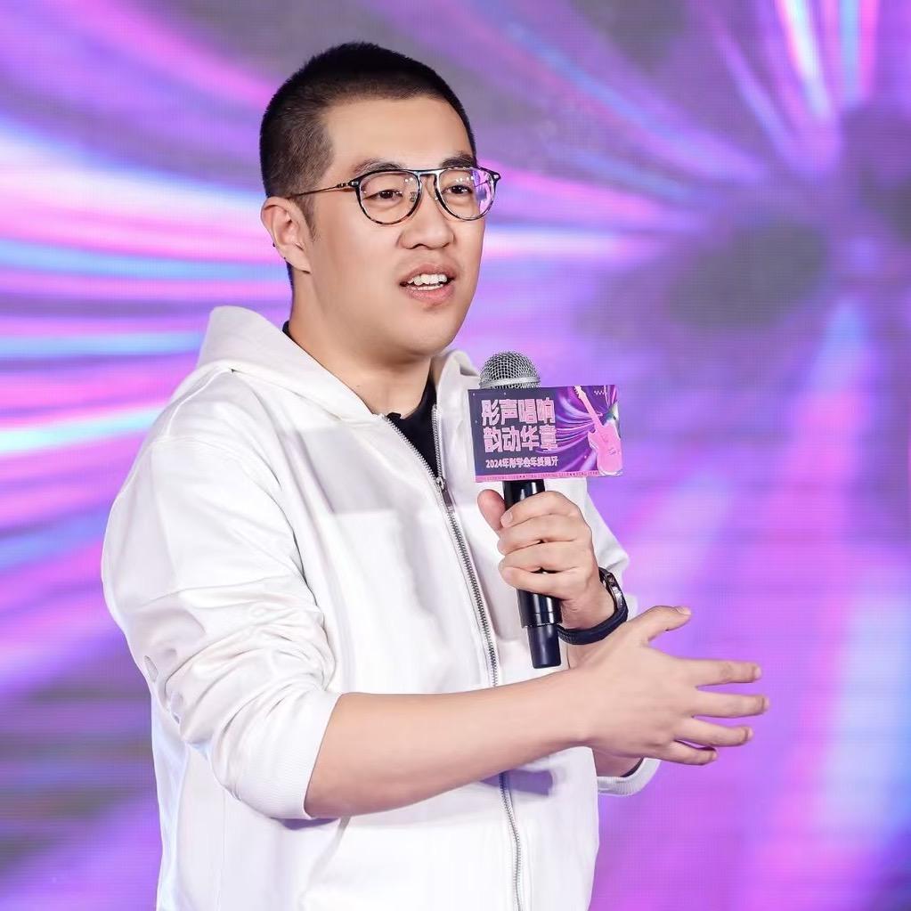 吕晓彤财经