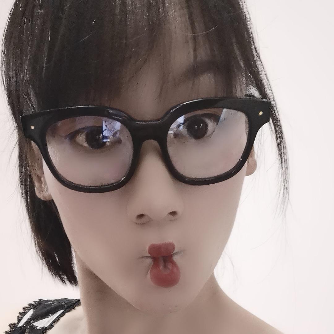 拾力氧舱游泳健身 Cici