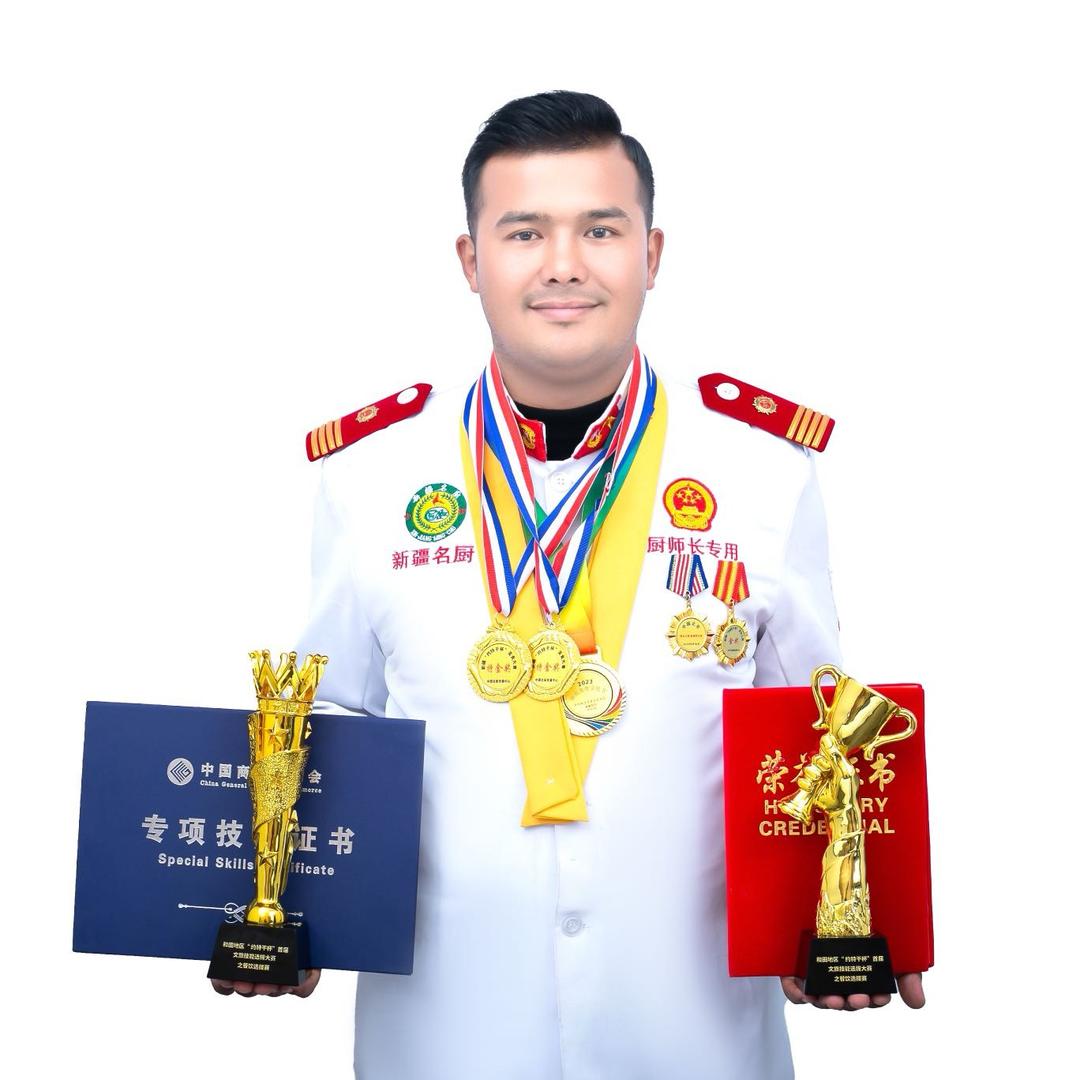 穆老师抓饭1