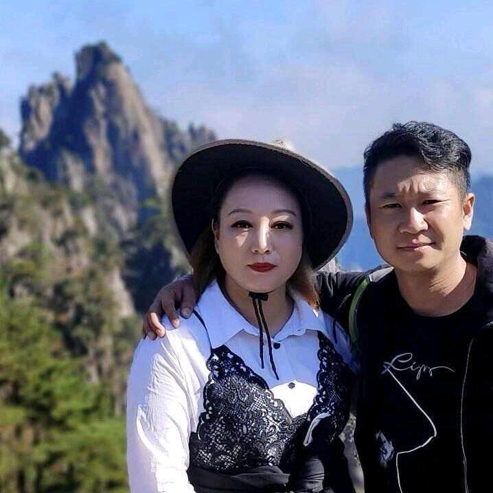 莲姐辉哥服饰3