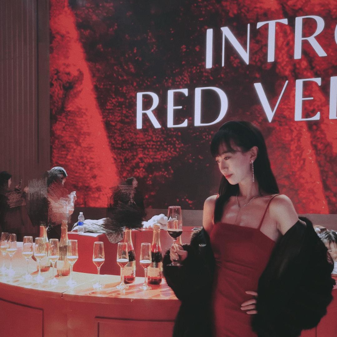 WD 婚纱金牌小助理