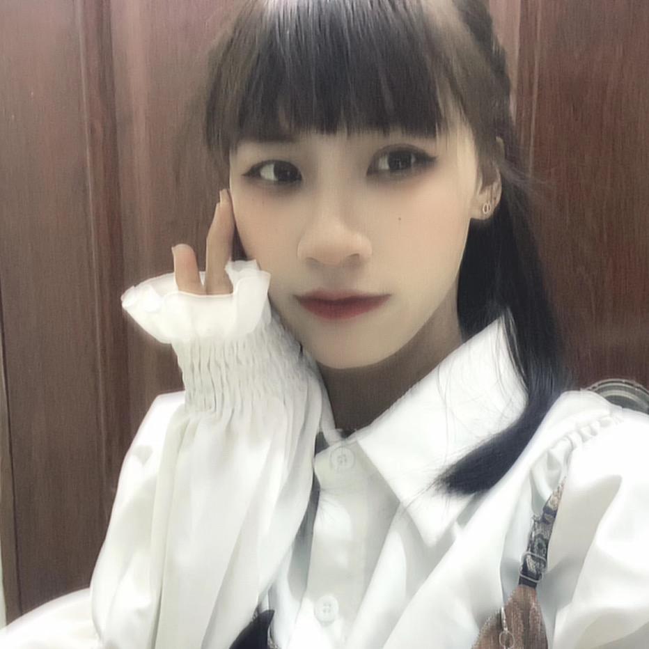 是你的彩彩~~
