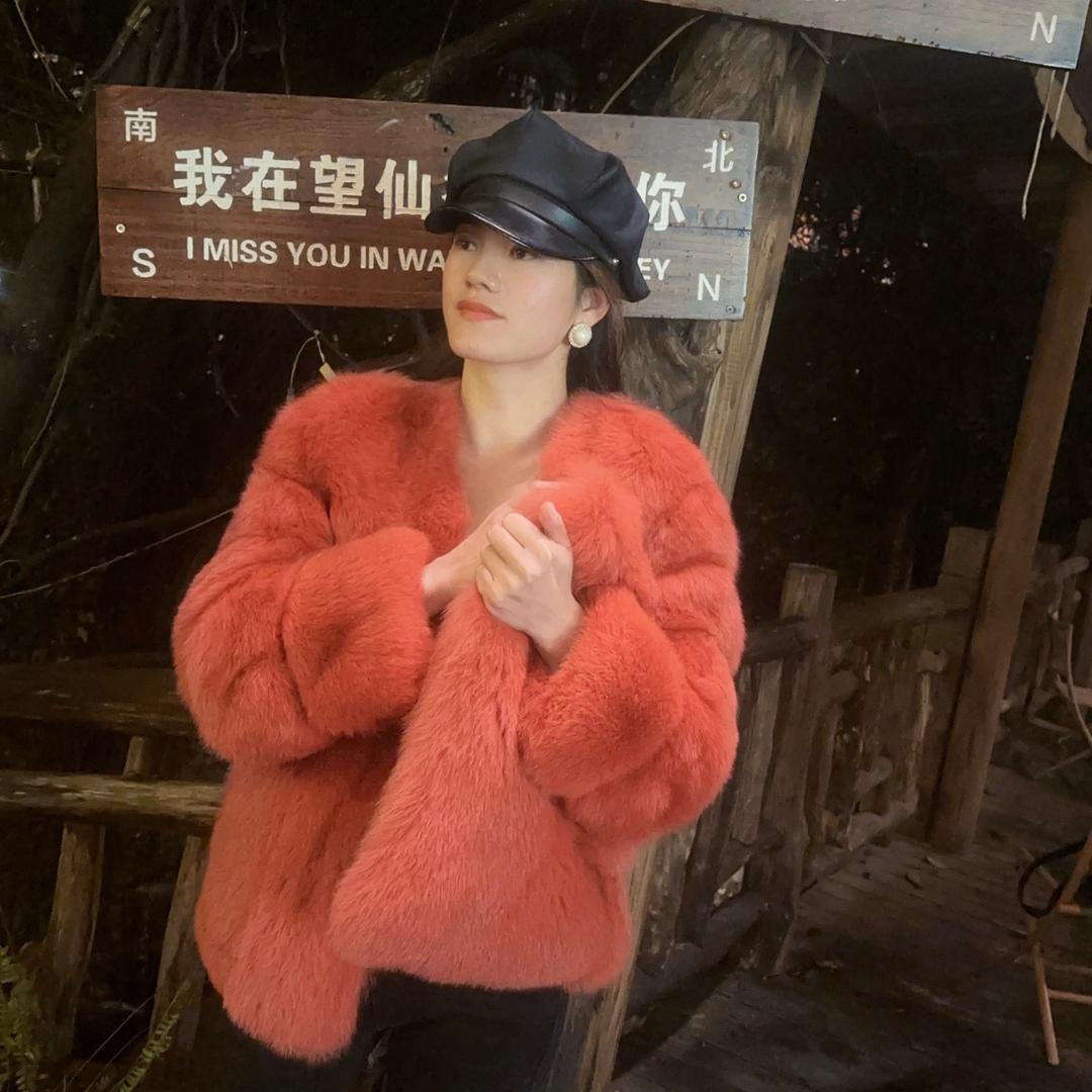 英子