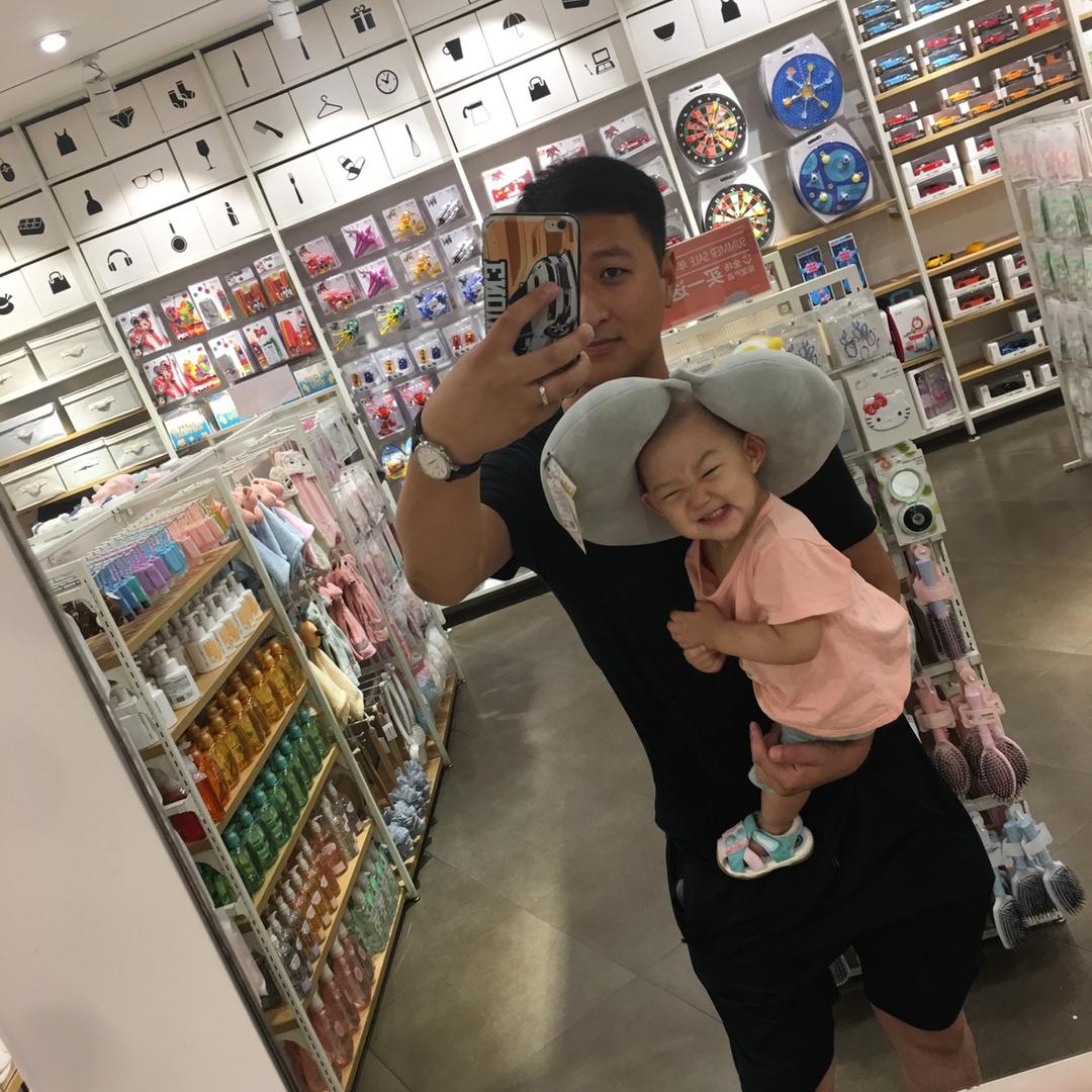 兰泽均