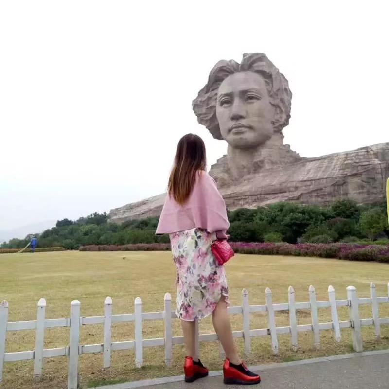 丽人