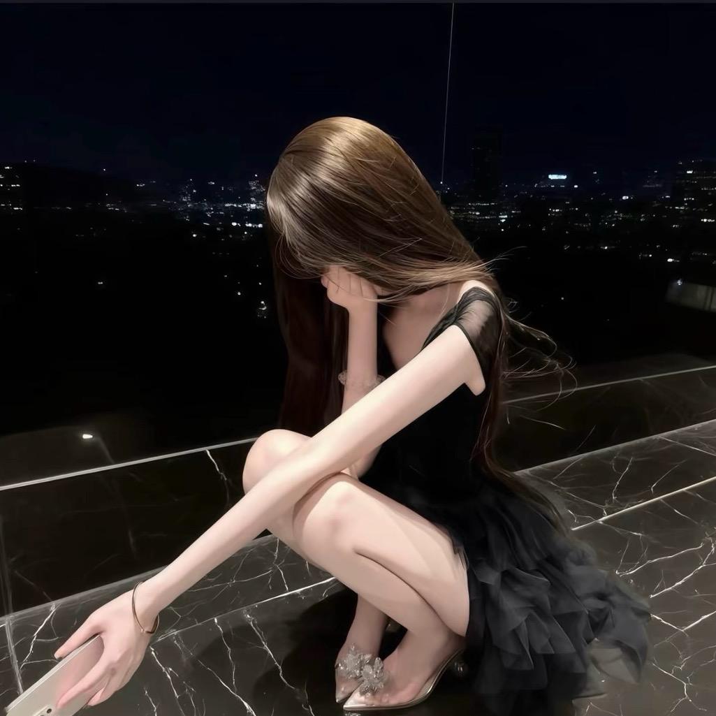 小呆^⦁⩊⦁^੭