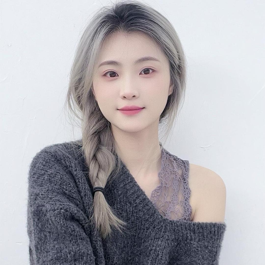 义乌小薇童装专业批发