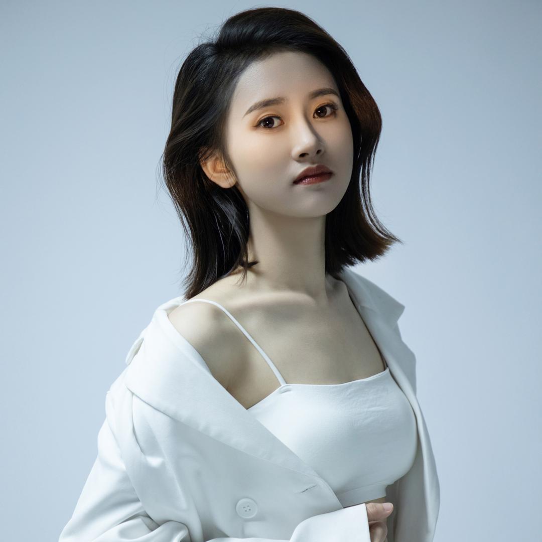 美莉.