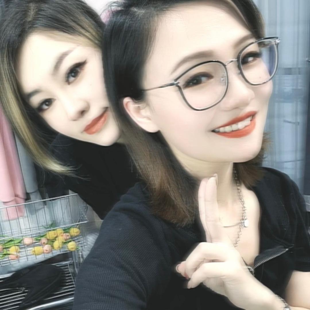 衣能量服饰商行