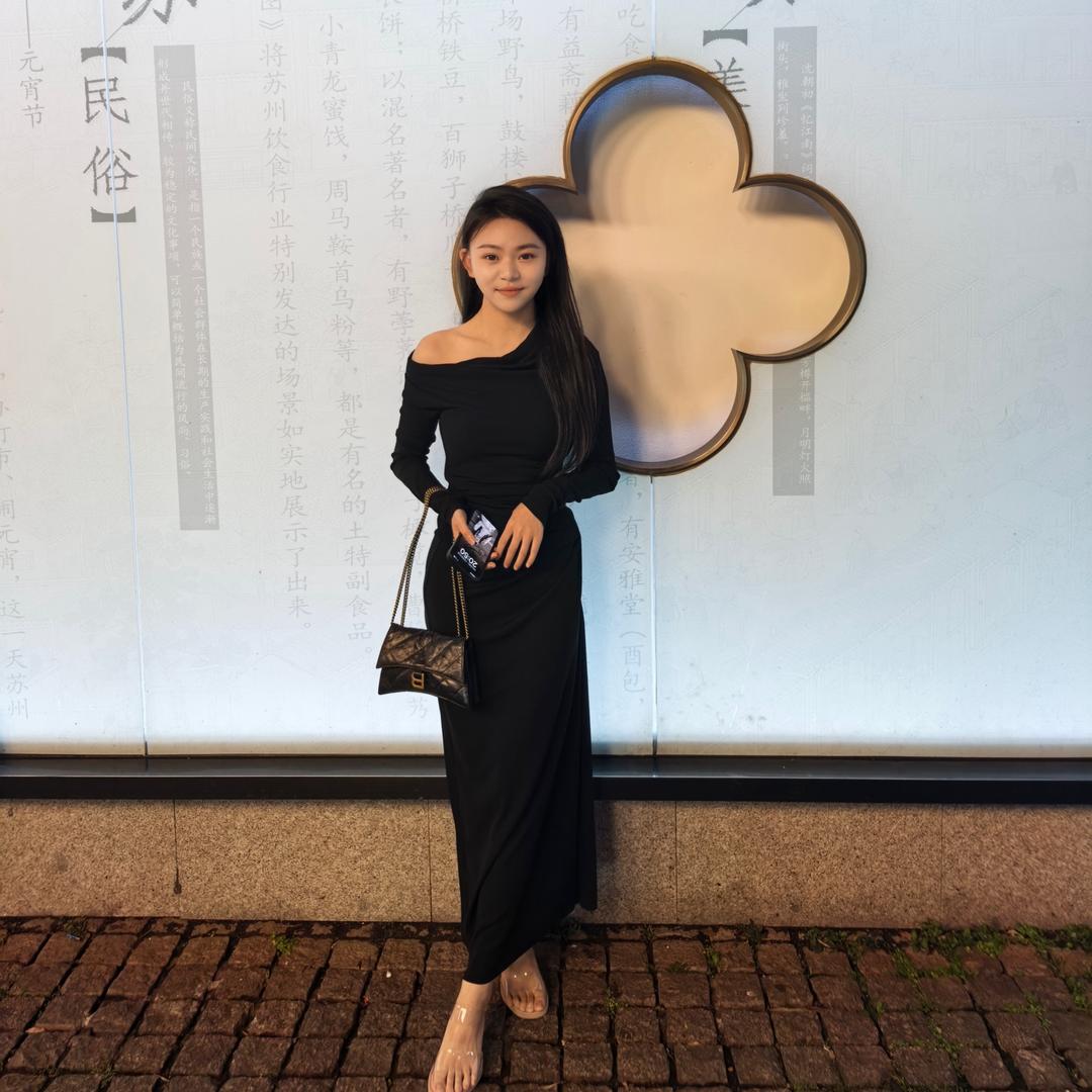 湖南晴子🌞水泥沙建材批发
