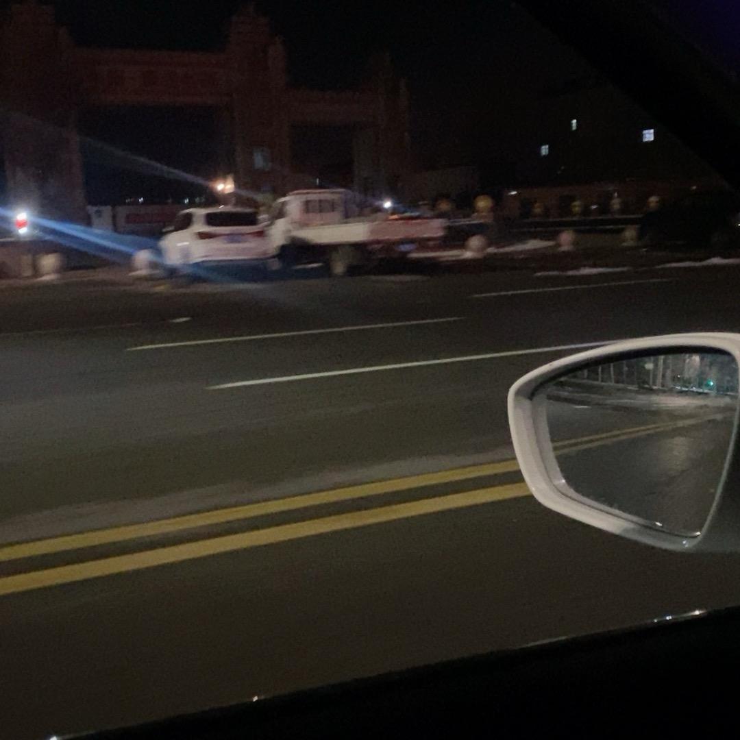 我会挽着你的衣袖