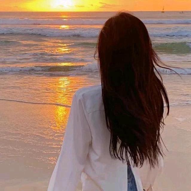 芳芳.