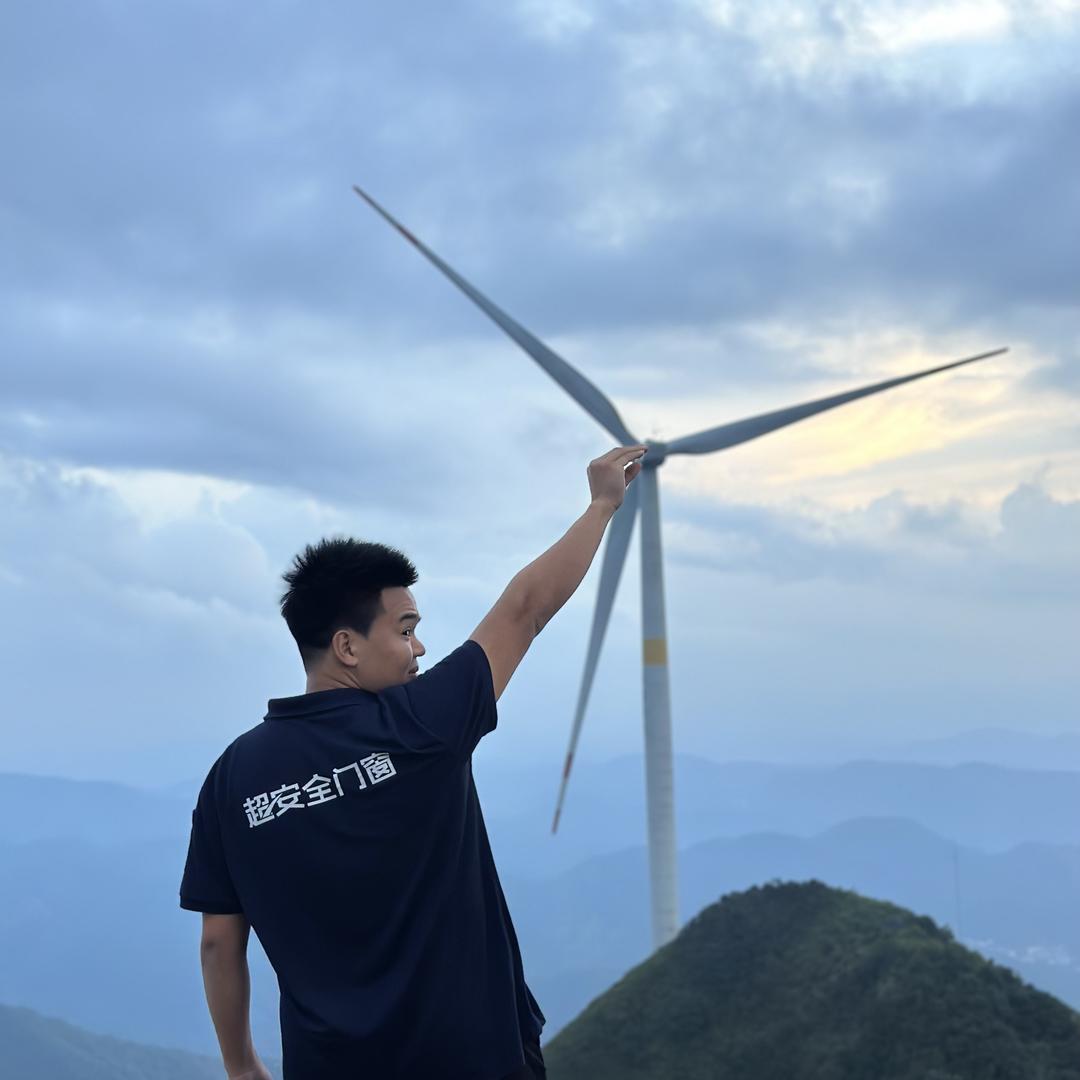 容县老赖不赖门窗 简景门窗