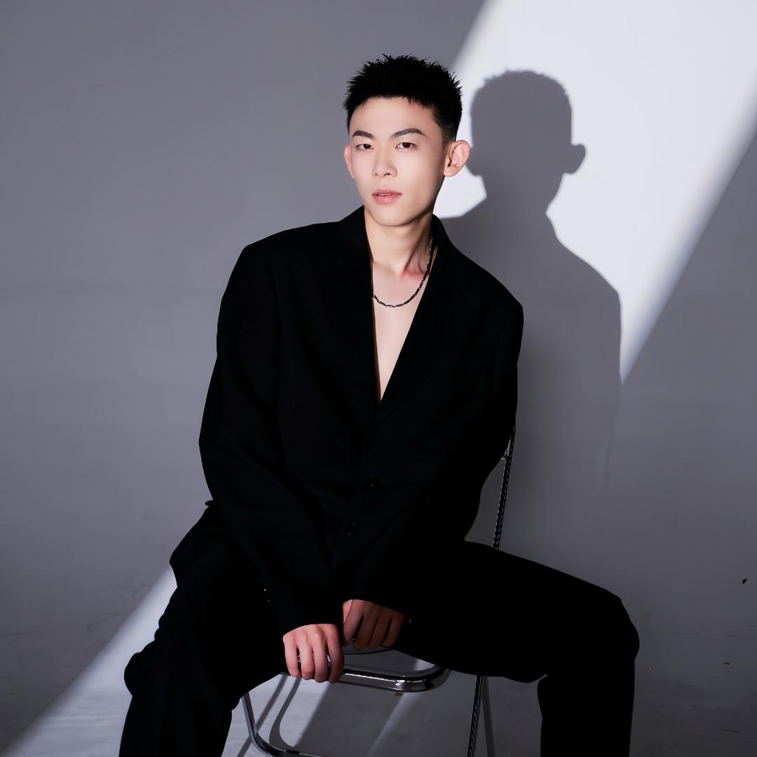 沈阳剪烫设计·Ryan瑞恩