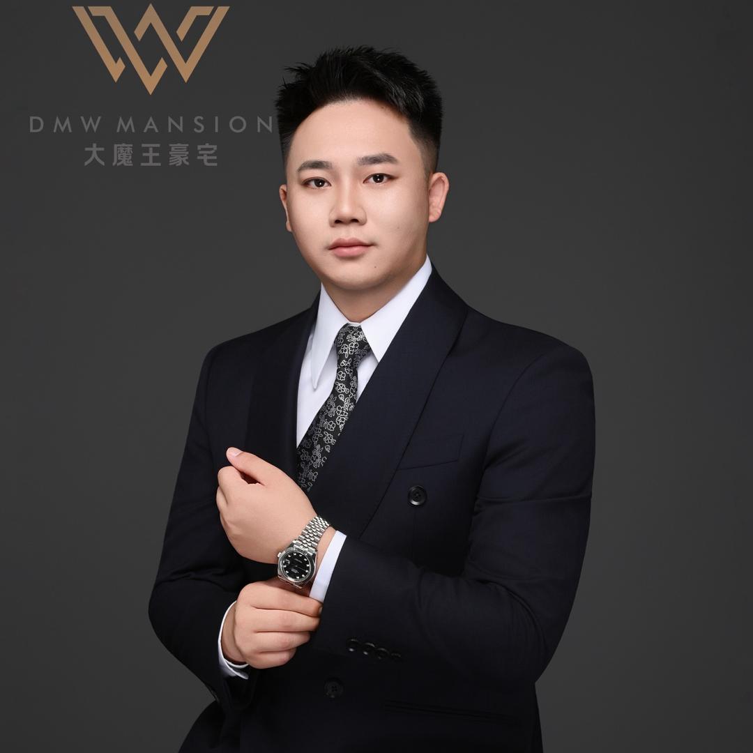 大魔王豪宅丨郑大钱