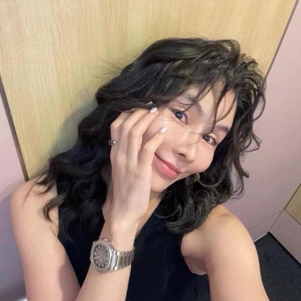 侯點點-直播穿搭