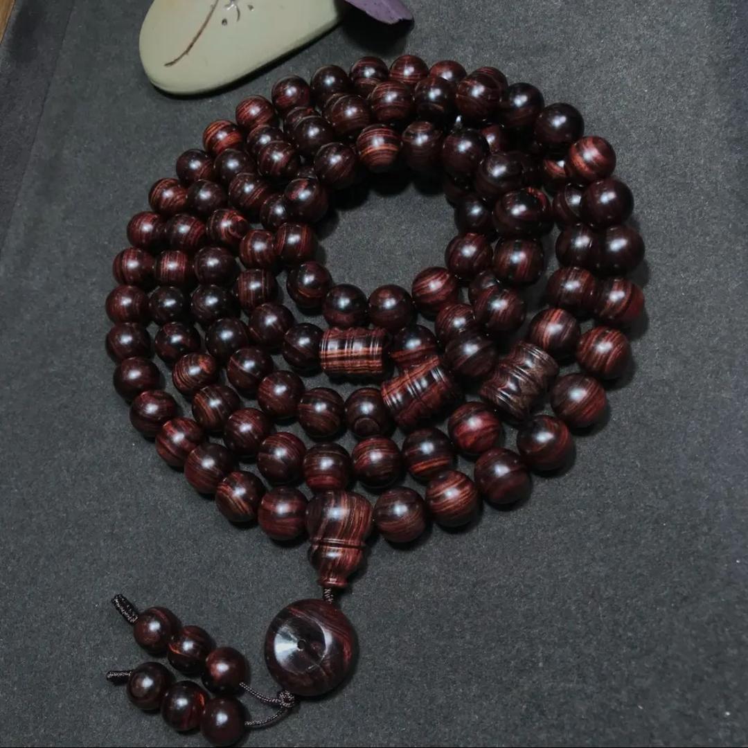 叁羊海南黄花梨工艺品收藏馆