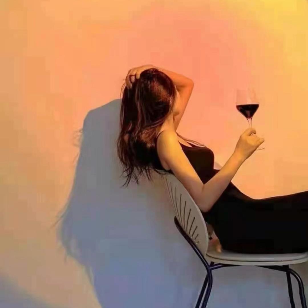 被风吹过的夏天🍷🍷🍷