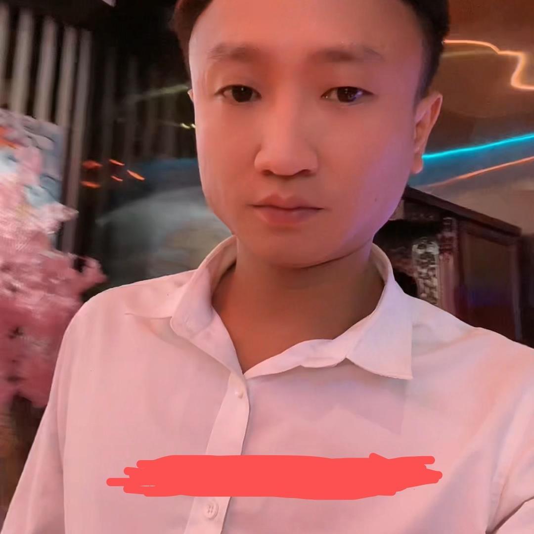 十三狼订台营销小黄