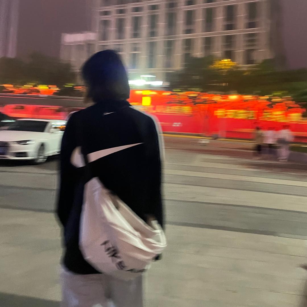 爱吃果果🌈