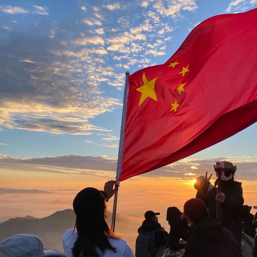 液压升降设备-檀圆