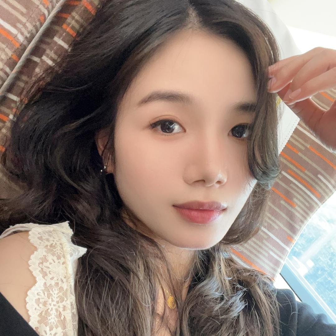 福气满满好运连绵财气冲天身体安康的漂亮欣