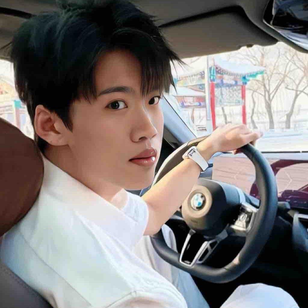 喜欢唱歌的小阿江