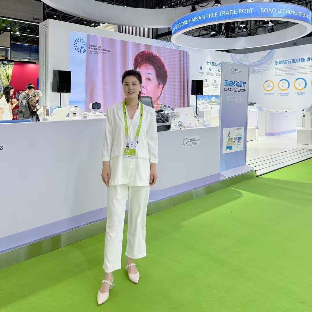 重庆平平在海南