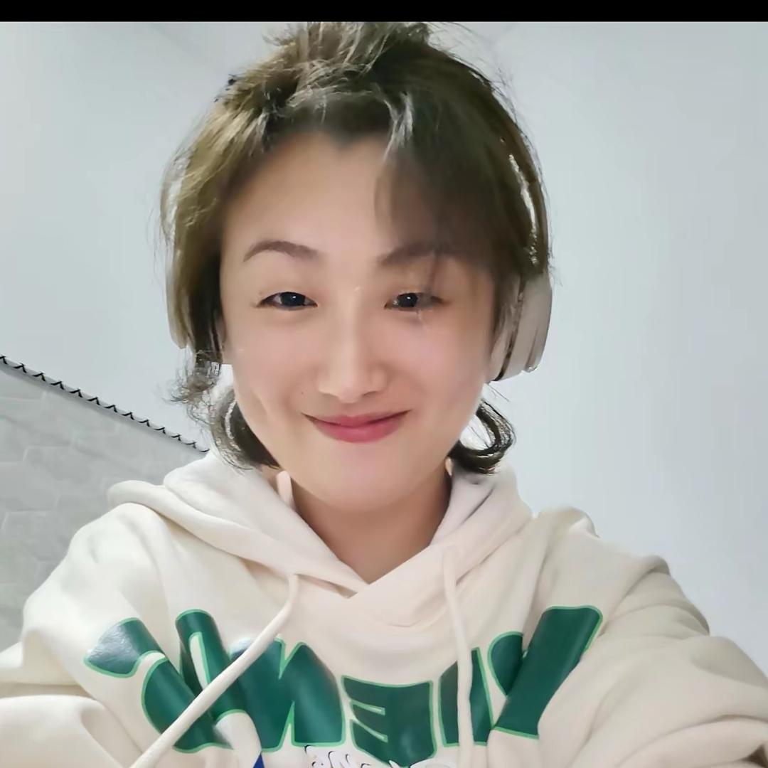 爱做甜品的漫YOYO