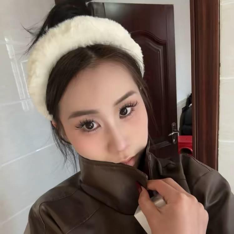 呀呀：