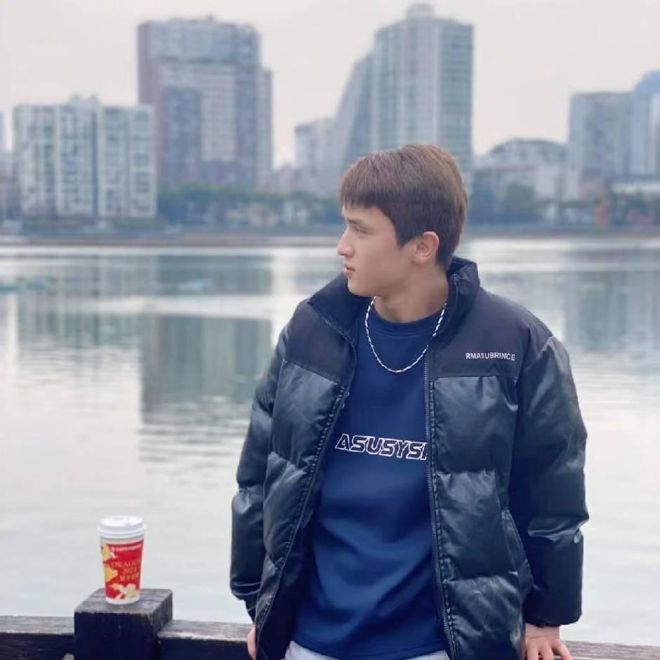 武汉减龄显白染发天花板小江