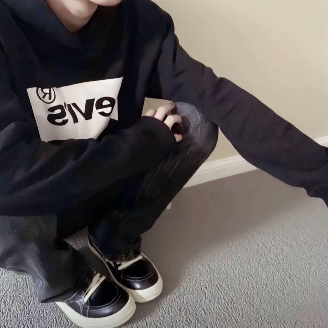 ︉ㅤㅤ︍ㅤㅤ ㅤ ︉ㅤ