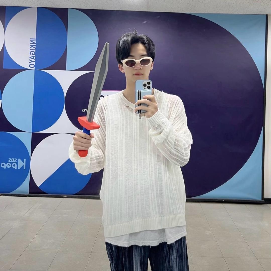 Jeoshua（见过洪知秀 svt版）