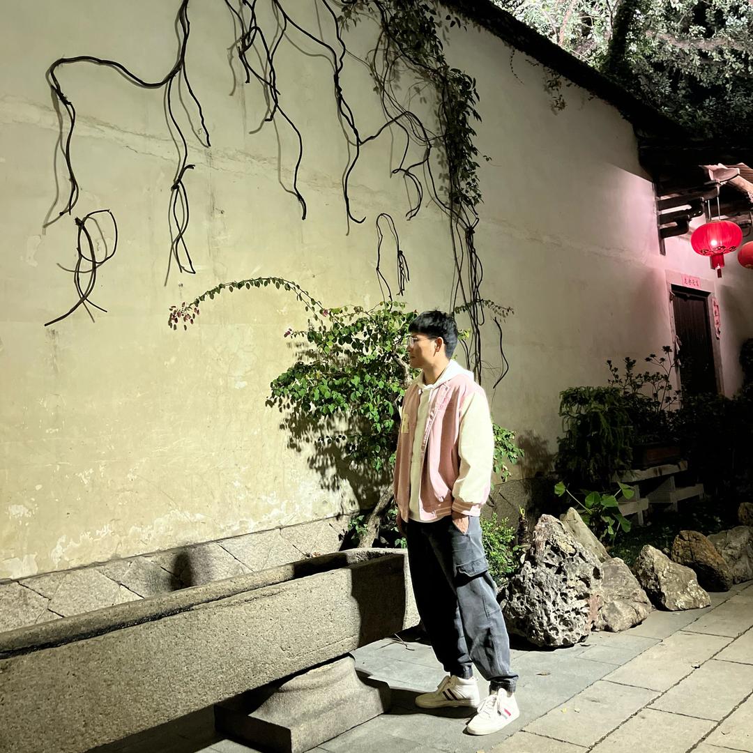 Mr.小白白
