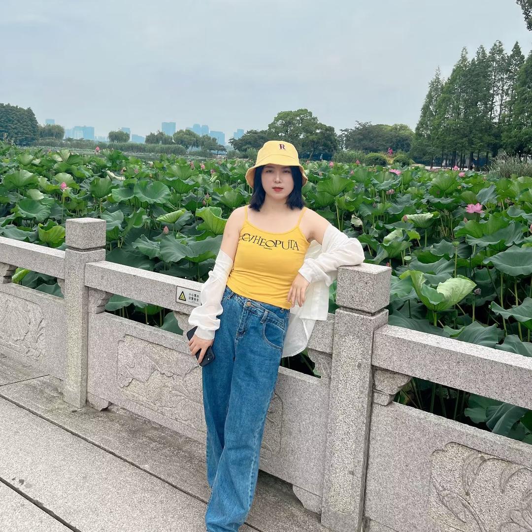 梅子打个盹～