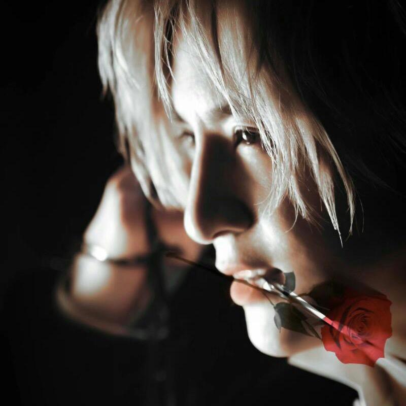 男二号    ☜（4月13号登船成功）