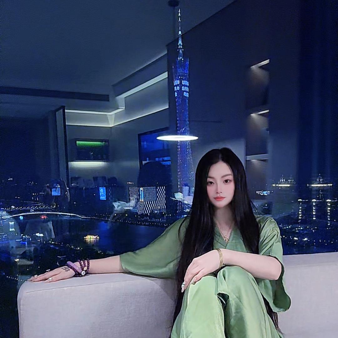 @阿雅