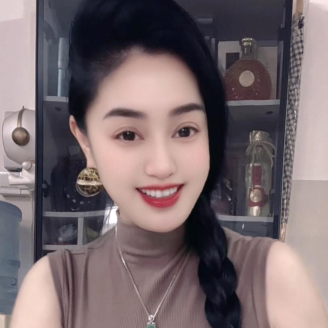 英英是限量版💞࿐👑