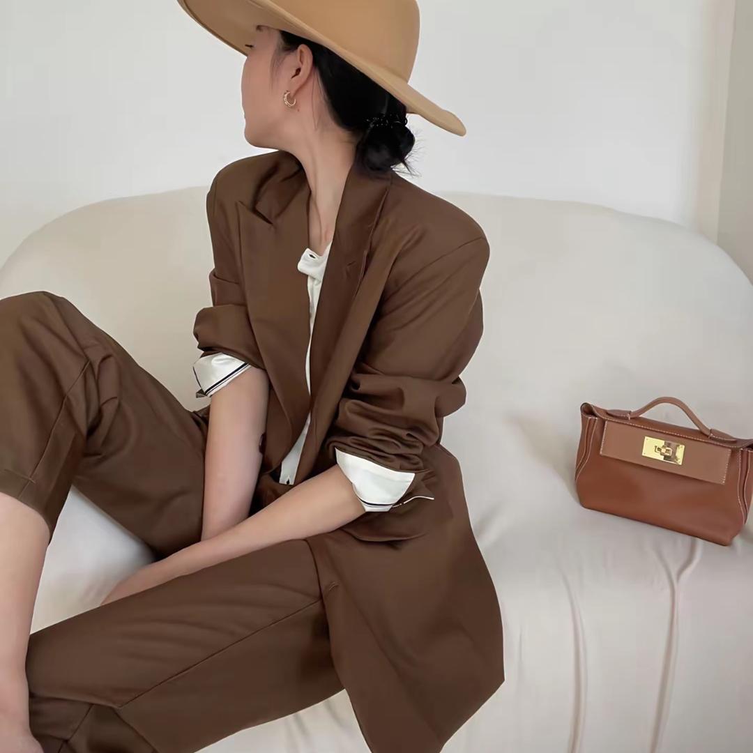 小小怪下士.