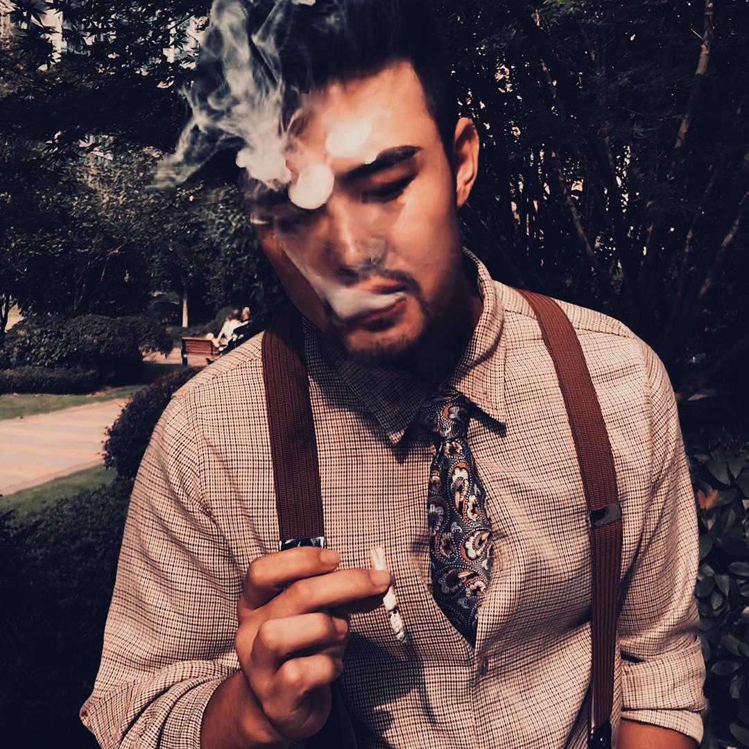 淇竣是个婚礼主持