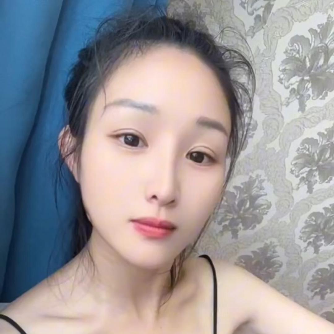 兰兰（扎西光头）