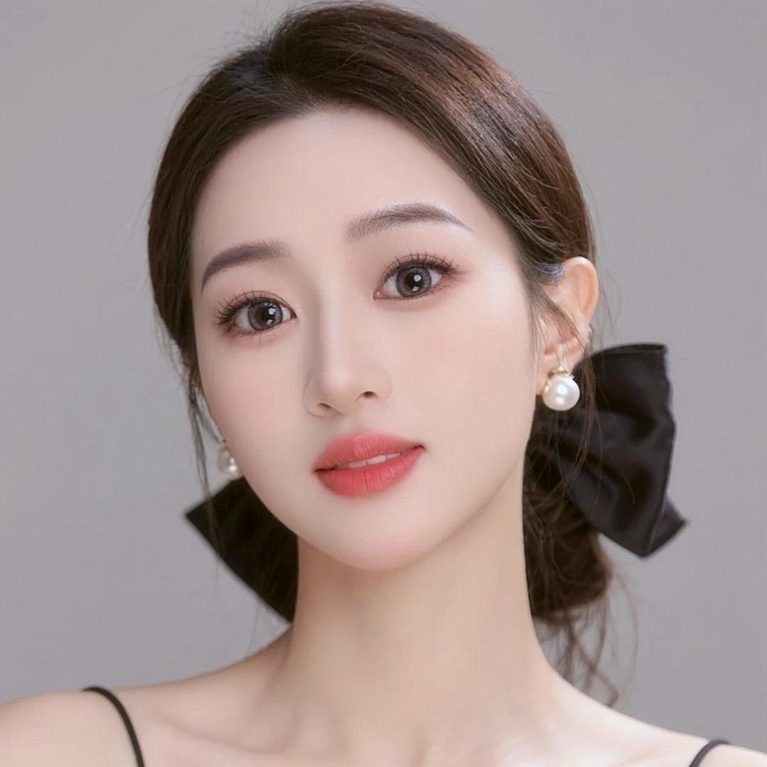 A 张梓萱 💋