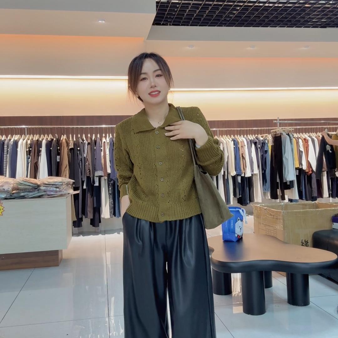 小左小右童装、女装（泰安店）