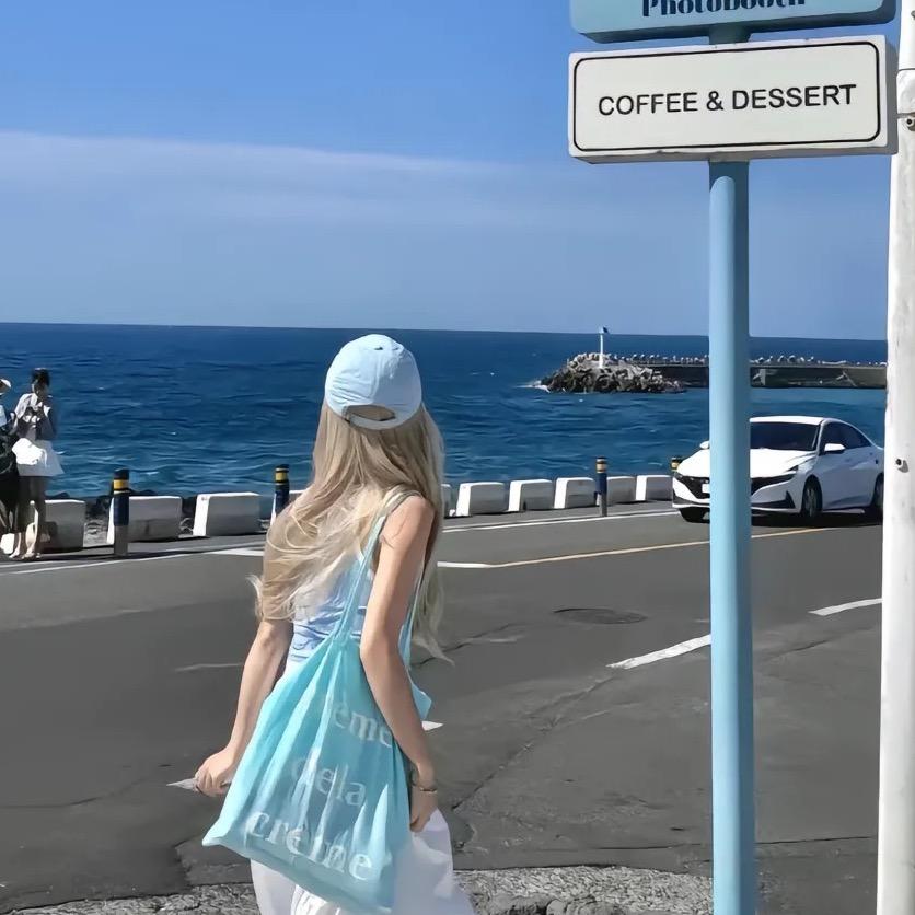大饼女装