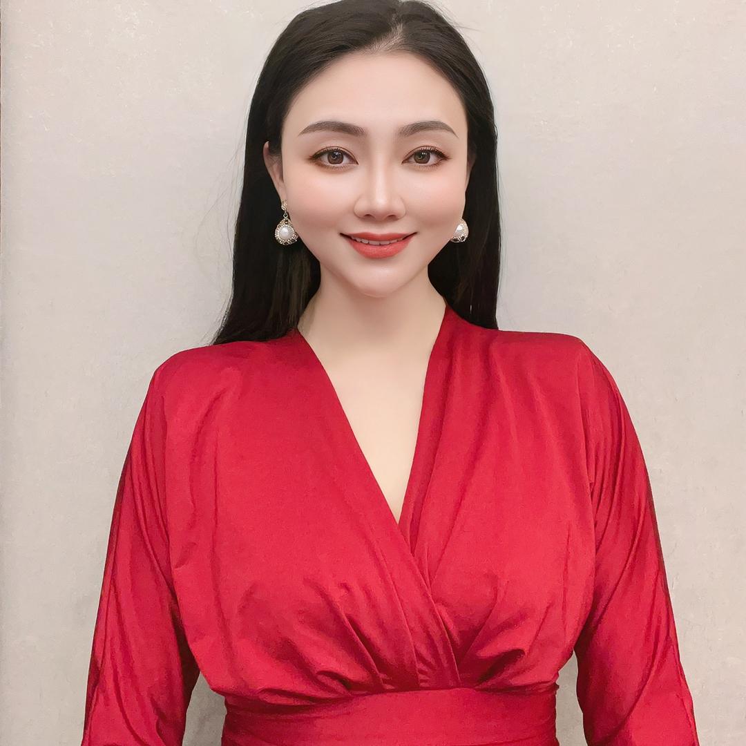 小洁🎤歌者