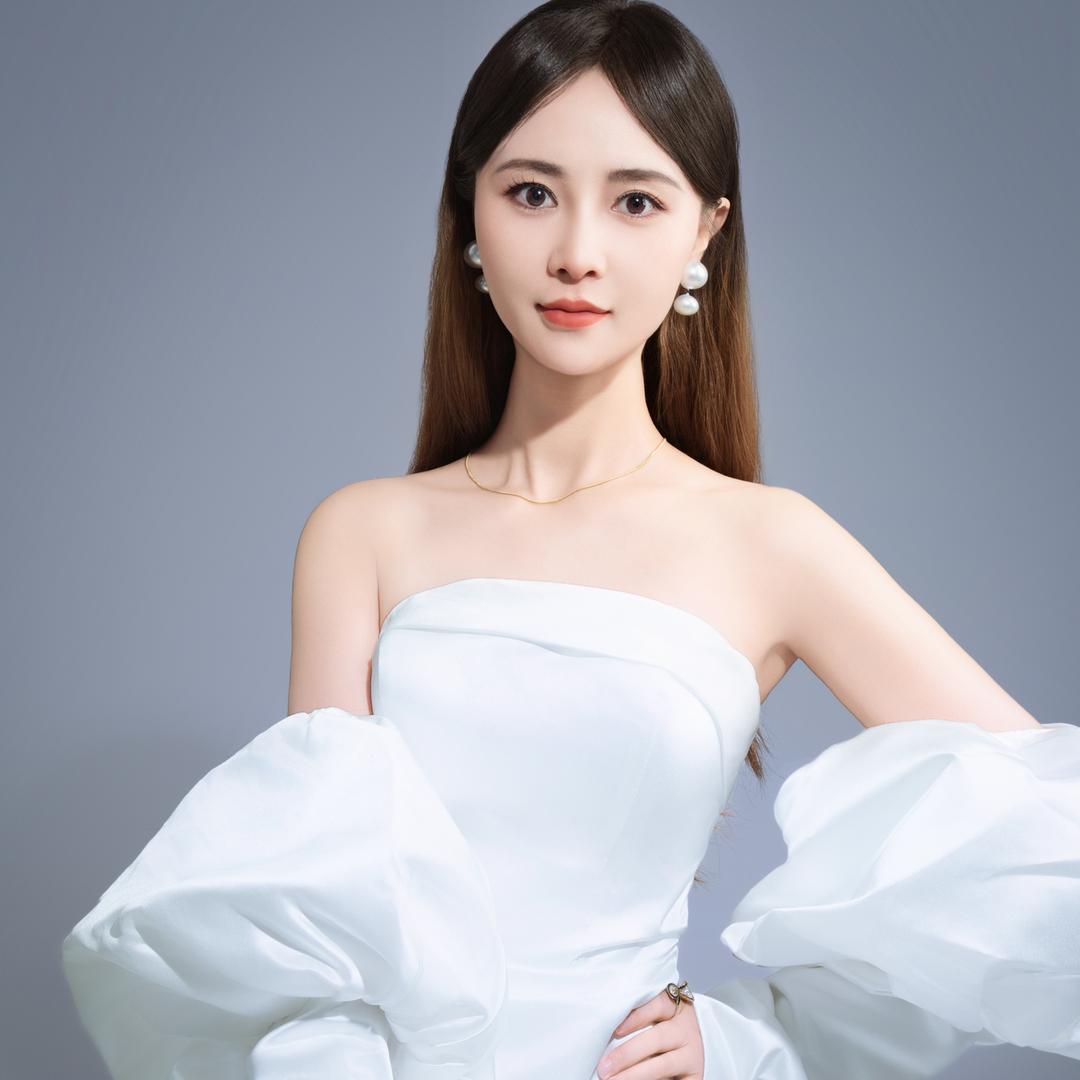 🎤主持人彭婕（带学员）